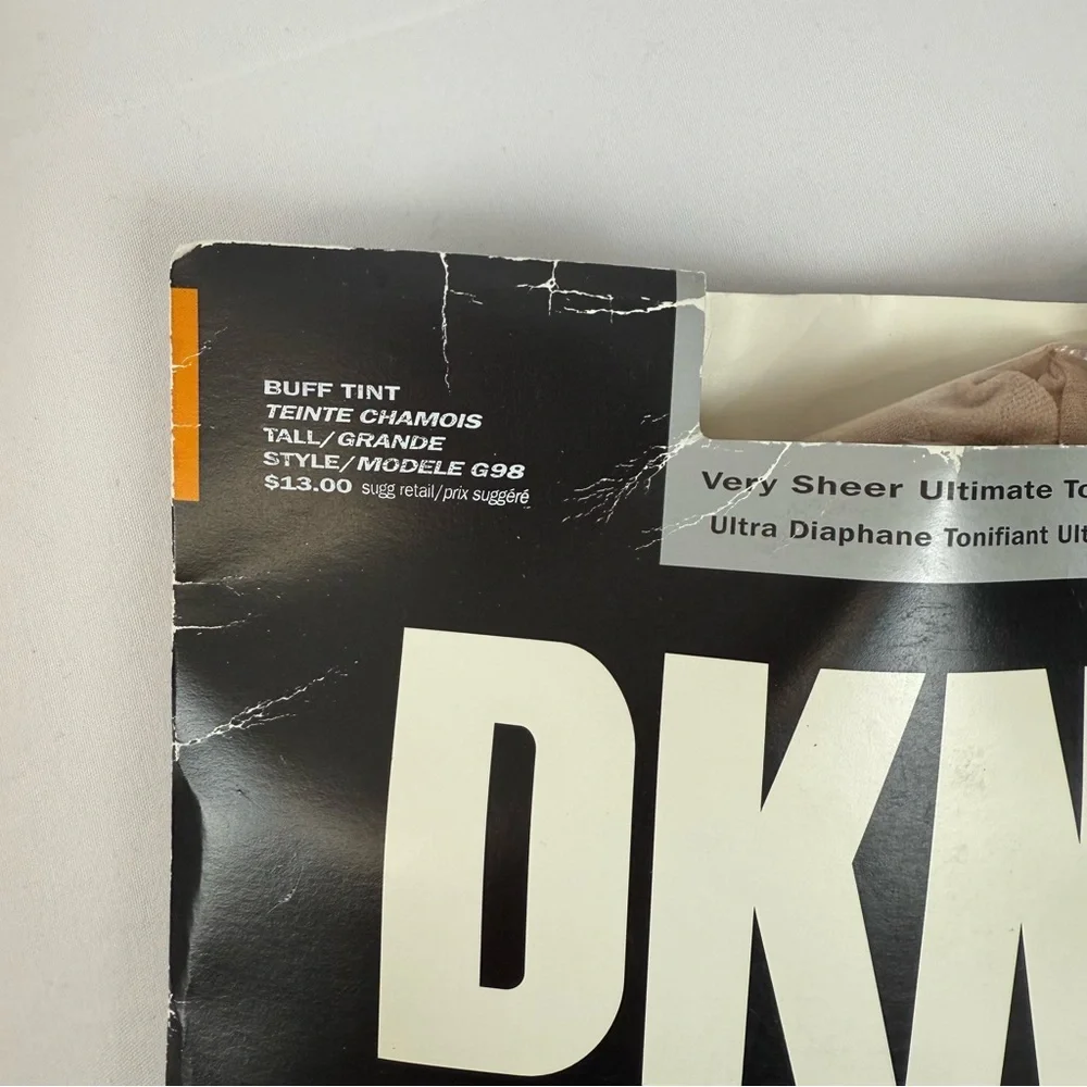 Vintage DKNY Control Buff Tint Very Sheer Ultimate Toner Pantyhose Size Tall NEW